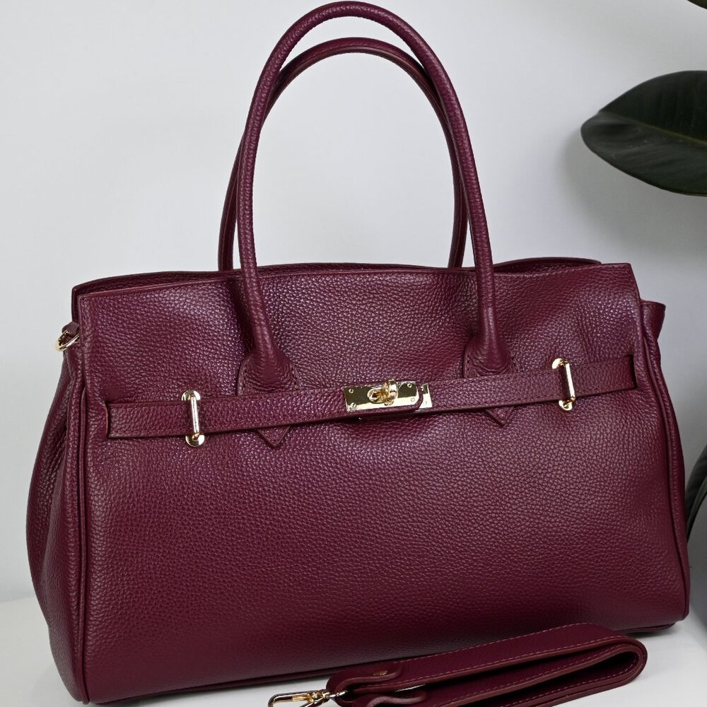 Elegant Italian Leather Tote Bag
